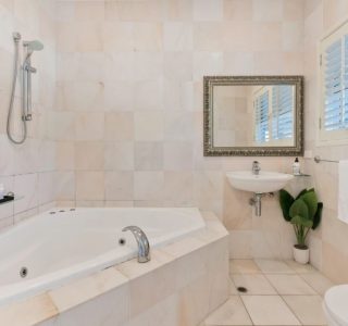 bathroom remodeling in San Diego, CA